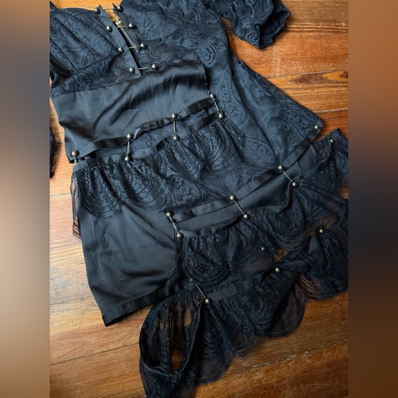 RARE For Love and Lemons Sabrina safety pin black lace satin dress - Picture 7 of 7